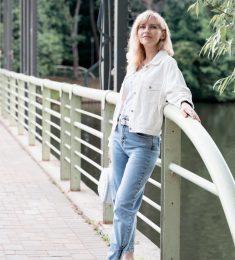 Helen, 38 years old, Straight, Woman, Darwin, Australia