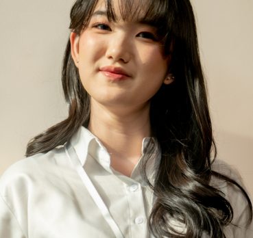 Kim Young Min, 20 years old, Seoul, South Korea