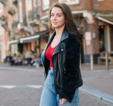 Esther, 32 years old, Sneek, Netherlands