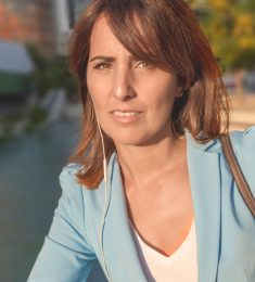 Amanda, 45 years old, Woman