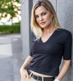 Benedita, 31 years old, Straight, Woman, Lisbon, Portugal