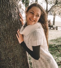 Lucinda, 22 years old, Straight, Woman, Roseburg, USA