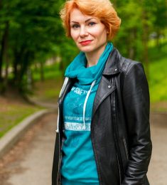 Denise, 45 years old, Woman