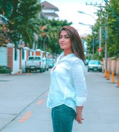 Neha, 32 years old, Straight, Woman, Delhi, India