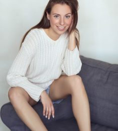 Lorraine, 24 years old, Straight, Woman, Gorizia, Italy