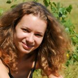 Nora, 18 years old, Holtsville, USA