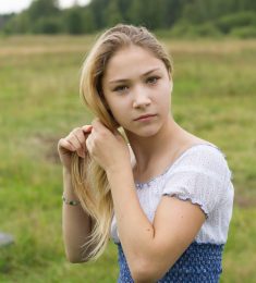 Juliet, 18 years old, Straight, Woman, Murray, USA
