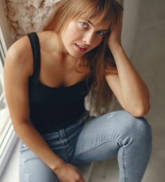 Loretta, 26 years old, Straight, Woman, Cluain Meala, Ireland