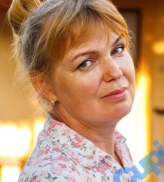 Caroline, 43 years old, Straight, Woman, Paris, France